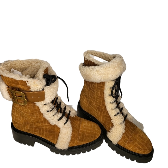 [SOLD] Balmain Ranger Romy Shearling Monogram Combat Boots - Picture 4 of 7